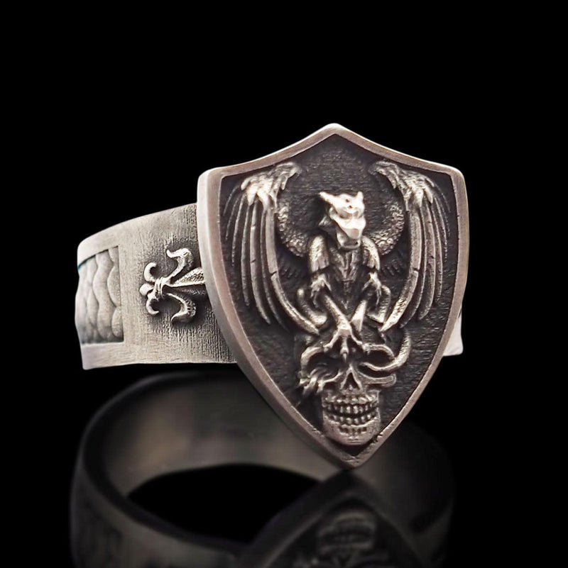 Bague chevalière "House of Griffin" - Two Saints Tactical