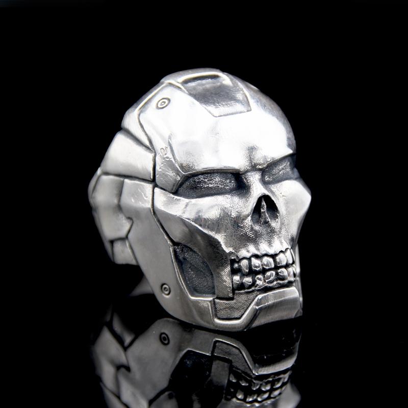 Bague Skull "The Iron"