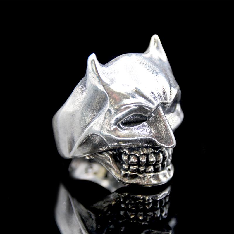 the bat skull ring silver 1