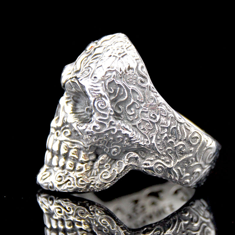 The Dia De Los Muertos Skull Ring silver 4