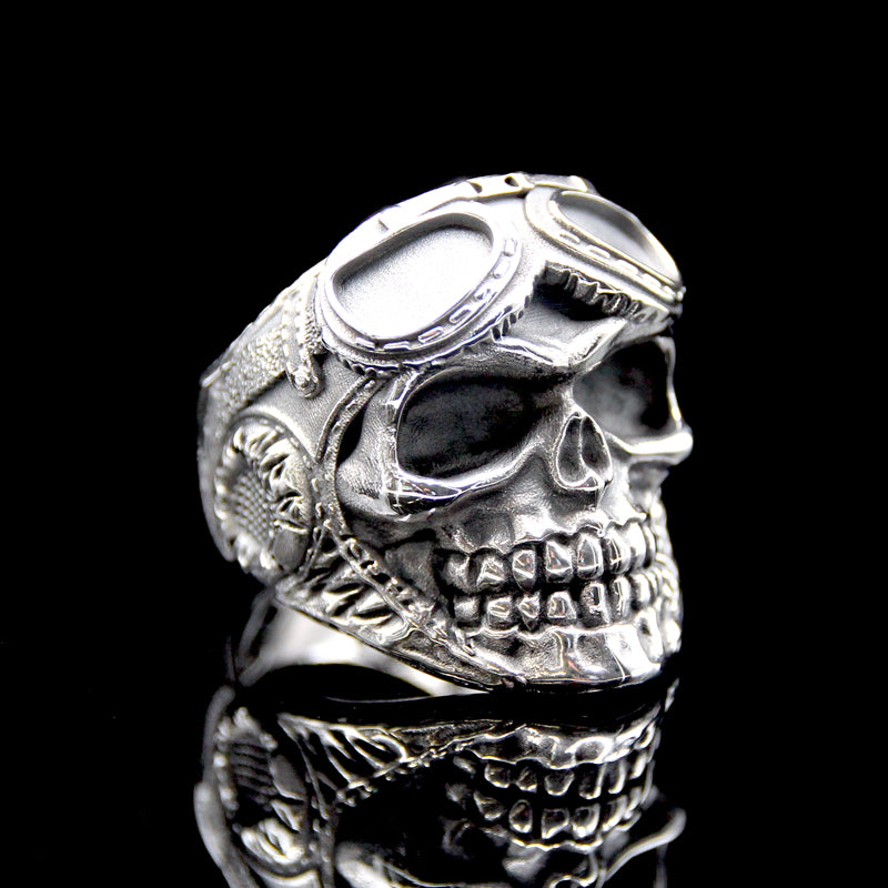 The Pilot Skull Ring silver