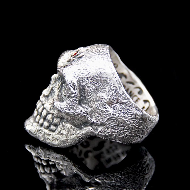 The Royalist Skull Ring silver 5